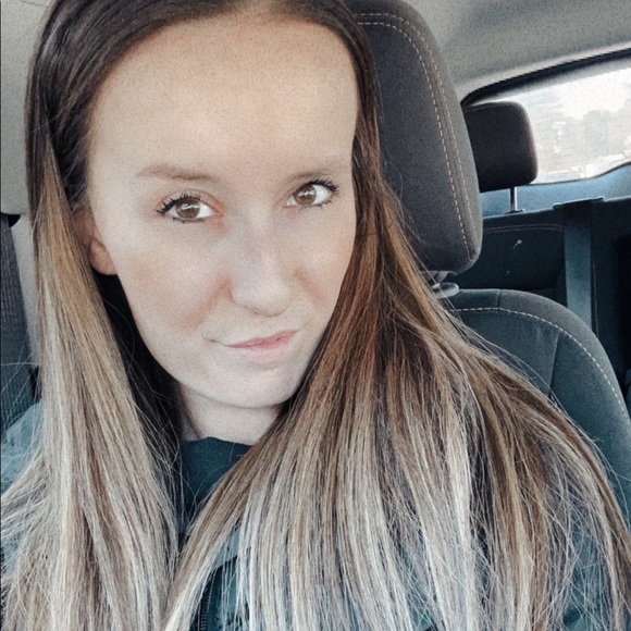 Meet your Posher, Kassidy - Picture 1 of 1